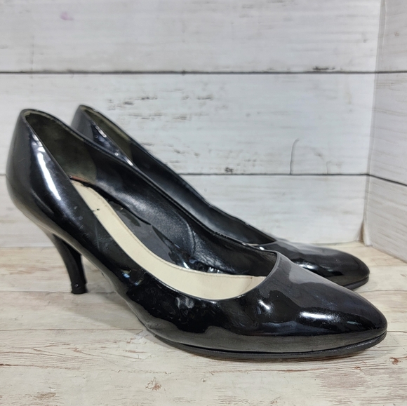 Gucci Black Patent Leather Pumps Sz 38.5 C - Picture 1 of 16